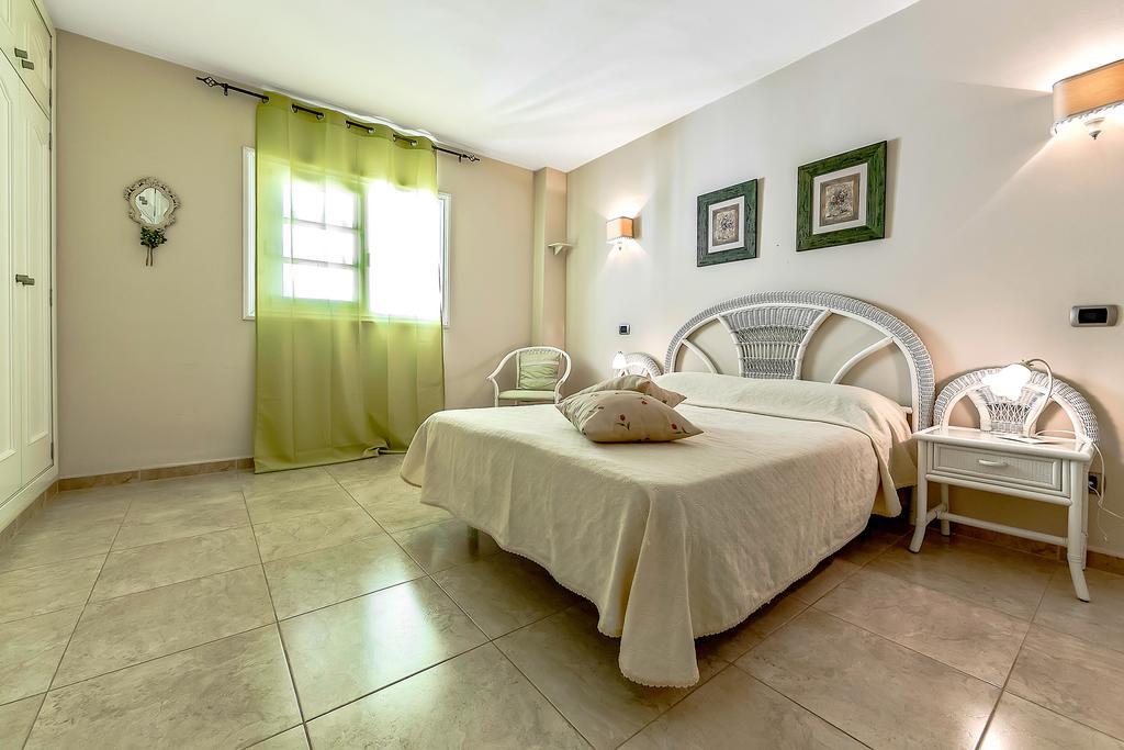 Apartment Sunset Harbour Costa Adeje  Bagian luar foto