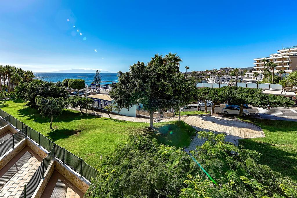 Apartment Sunset Harbour Costa Adeje  Bagian luar foto